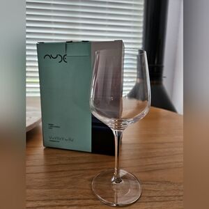 Nude Clear Wine Glass